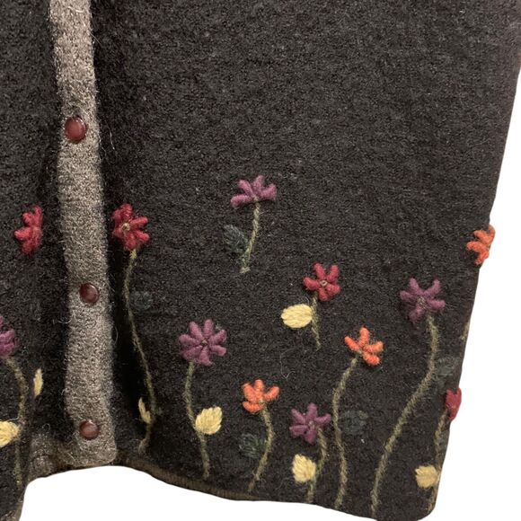 Vintage Sag Harbor Womens Floral Embroidered Wool Mohair Blend Black Vest MP - Picture 5 of 6